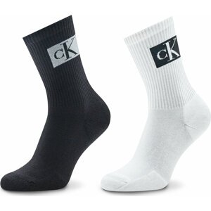 Sada 2 párů dámských vysokých ponožek Calvin Klein Jeans 701222880 White/Black 001