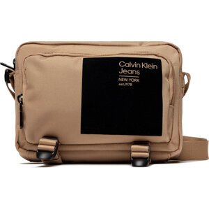 Brašna Calvin Klein Jeans Sport Essentails Camera Bag 21Sq K50K509821 GV7