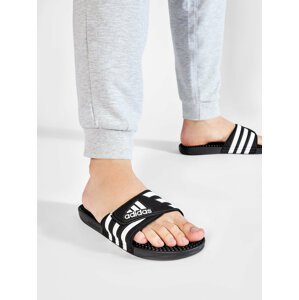 Nazouváky adidas adissage F35580 Cblack/Ftwwht/Cblack